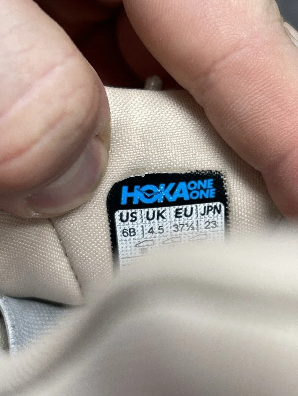 HOKA Clifton 8 Womens Size 6 B Eggnog Shifting Sand Running Walking Shoes